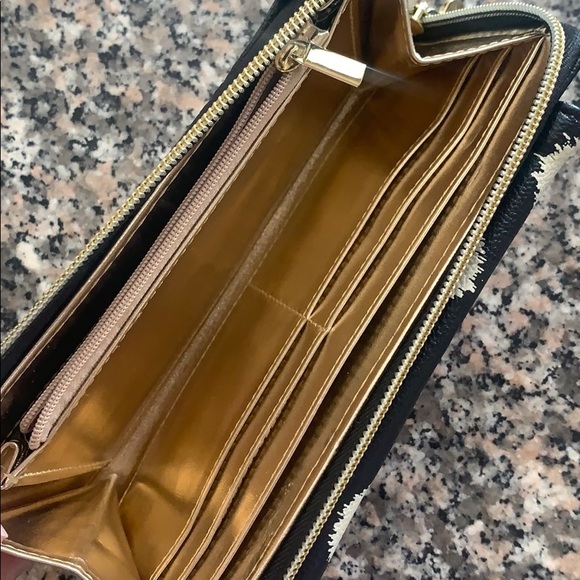 Betsey Johnson wallet/clutch/purse used - Picture 4 of 6